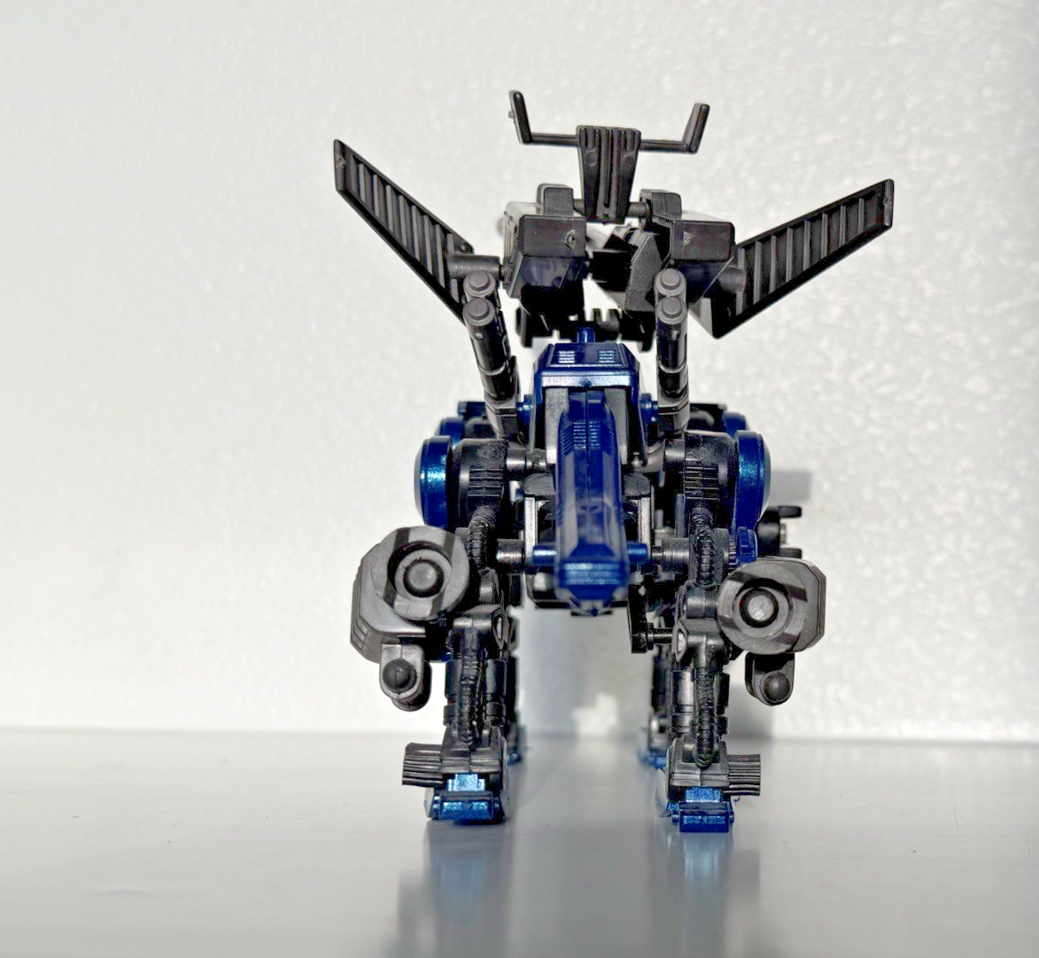 Zoids - Blue Command Wolf - RZ-042 - Hasbro - 1/72 99% Complete | eBay