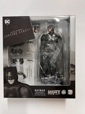 Mafex No. 222 Batman Zack Snyder's Justice League Ver. Medicom Figure New Sealed