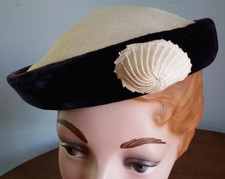 VTG BERET PILLBOX HAT 1930s 40s. 4 SEASON PIQUE,  SILK VELVET Purple Navy White
