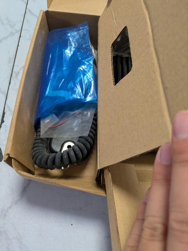 Radioaficionado transceptor móvil bidireccional Alinco Dr-620 doble banda Vhf/Uhf Foto 4 de 4