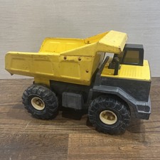 Vintage Tonka Dump Truck XMB-975 Yellow Steel 1990s USA Made Durable Toy Tilt
