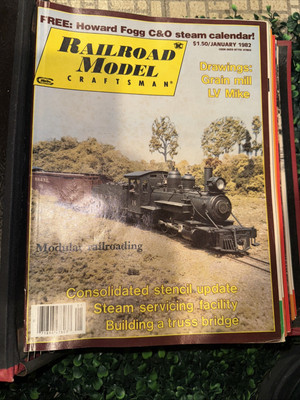 #ad Railroad Model Craftsman Magazine January 1982 Truss Bridge Steam Servicing $5.69