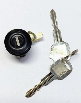OEM NEW Passenger Door Lock Cylinder Mazda 323 90-93, Protege 90