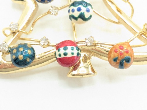 Vintage Christmas Tree Brooch Rhinestone Hand Painted Ornaments Gold Tone - Picture 7 of 11