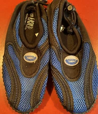 NEW Wave Easy USA Youth Water Shoes or Aqua Blue/Black Size 5