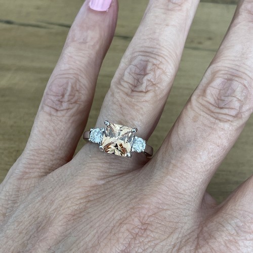 Sterling Silver Princess Cut Peach Clear Sparkly 3 Stone Ring Sz 7.25 - Picture 6 of 7