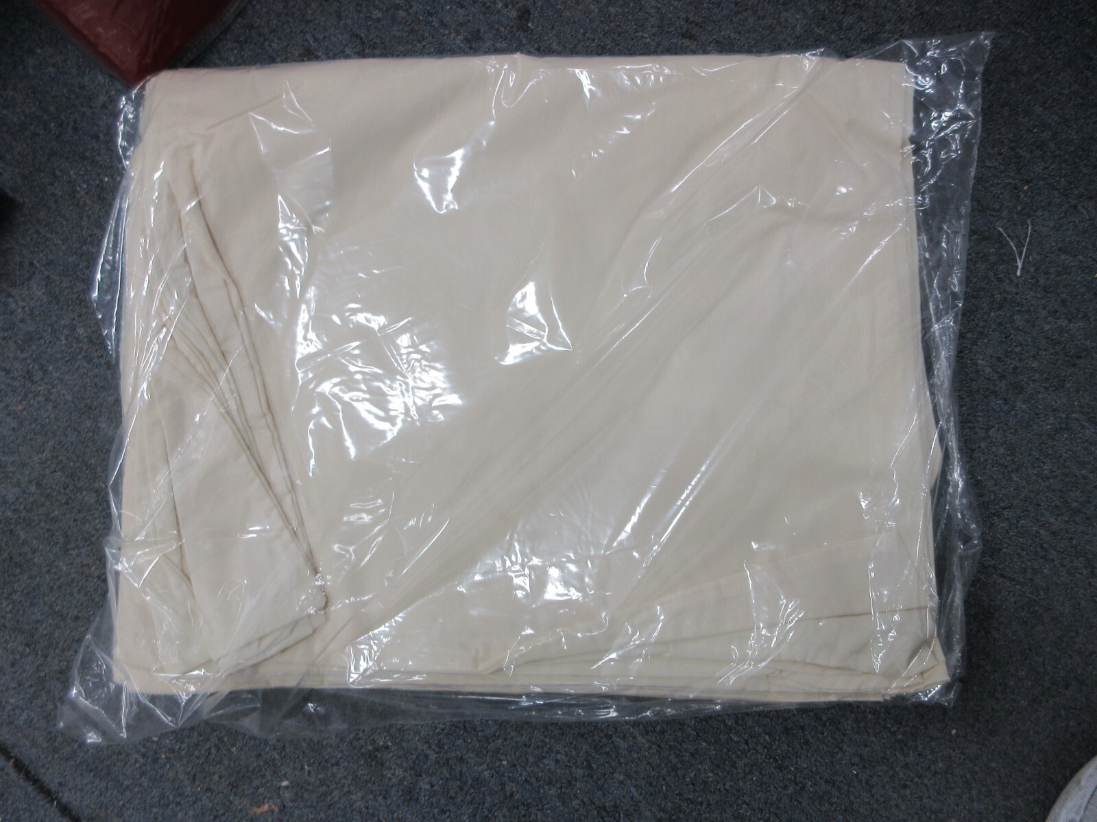 LOT OF 12 NEW BONE PILLOW CASES WHITE T180 PERCALE HOTEL LINEN ELITE brand new