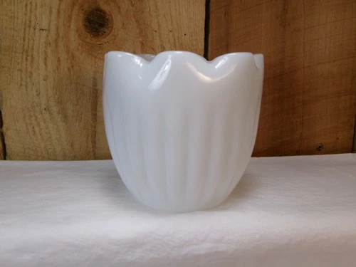 Vintage White Milk Glass Ribbed Pattern Ruffled Edge Planter Vase