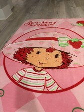 Strawberry Shortcake Fleece Throw Blanket Pink 2004 Vintage Cartoon Kids