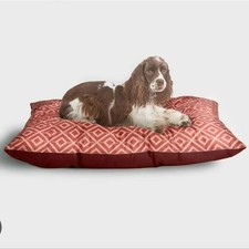Vibrant Life -  Red medium pet bed -  New