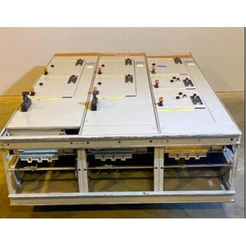 General Electric 8000 Line MCC Motor Control Center 480V 1200A(S6LLST3971)