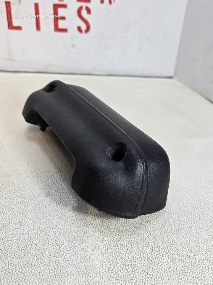 OEM MOPAR 1973-76 DODGE PLYMOUTH CUERPO A NEGRO REPOSABRAZOS DELANTERO PLUMERO DARDO DEPORTIVO Foto 3 de 4