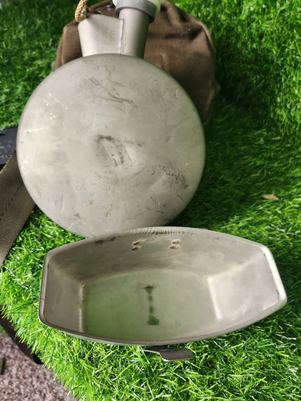 2 USGI US Army USAF Vietnam War Era Wyott Arctic Canteen with Case