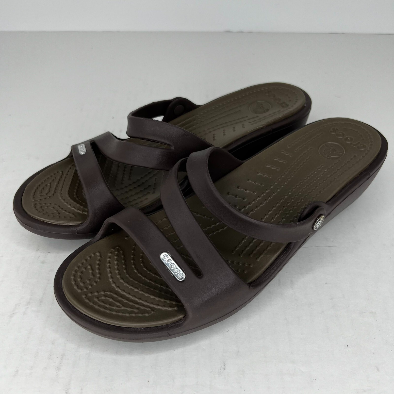 Crocs Womens Swiftwater Brown Slip On Rubber Flats Size W10 Strappy Sandals