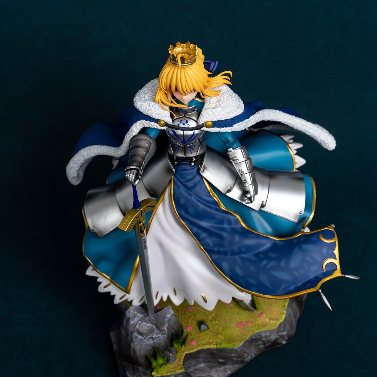 1/6 Anime Fate/stay Night Saber Artoria Pendragon Figure Statue