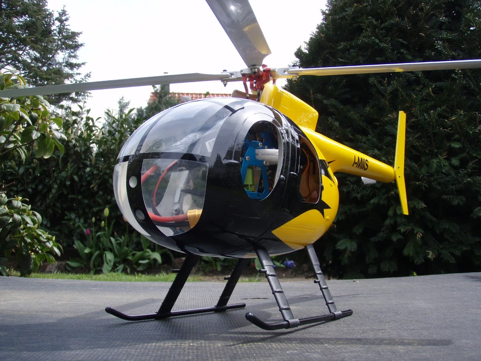 Hughes 500 / 450er Mechanik/4 Blattrotorkopf -Flugfertig- - Bild 2 von 4