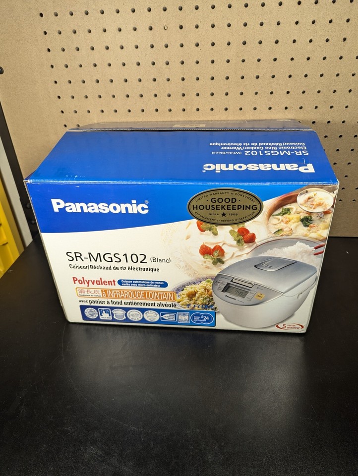 Panasonic SRMGS102 Electronic 5 Cup Rice Cooker/Warmer NEW OPEN BOX