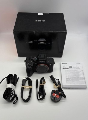 Sony Alpha 7 IV Vollformat Systemkamera   33 MP, Sehr guter Zustand OVP
