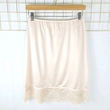 Formfit Rogers Womens Slip Medium Lace Trim 70s Vintage-Read