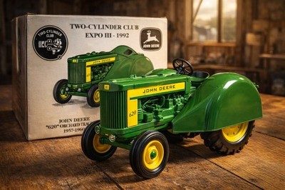 John Deere 620 Orchard Tractor 1/16 ERTL Two Cylinder Club Expo III 1992...