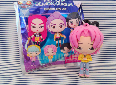 K-Pop Demon Hunters Romance Figural Bag Clip Keychain Series 1
