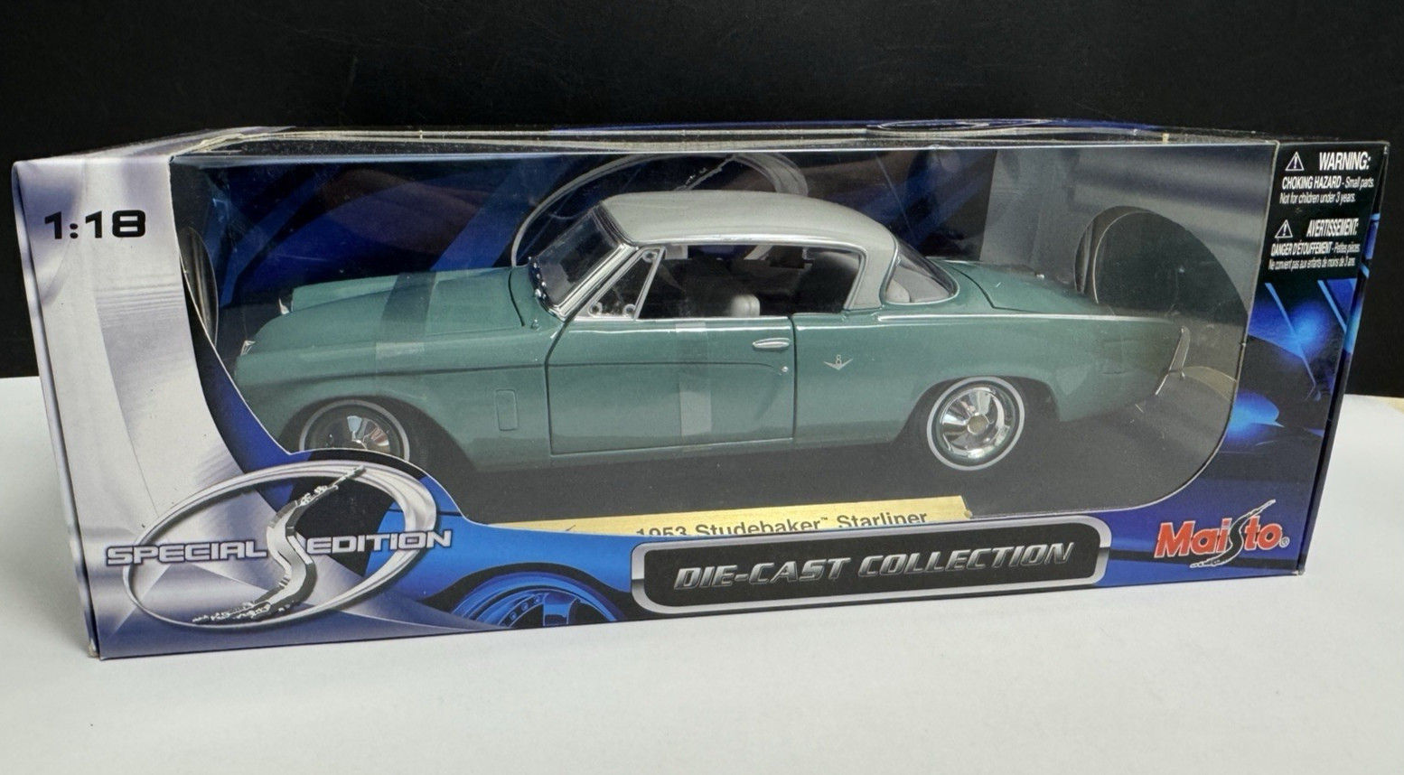 1953 Studebaker Starliner Green 1:18 Die Cast Maisto Special Edition New in Box