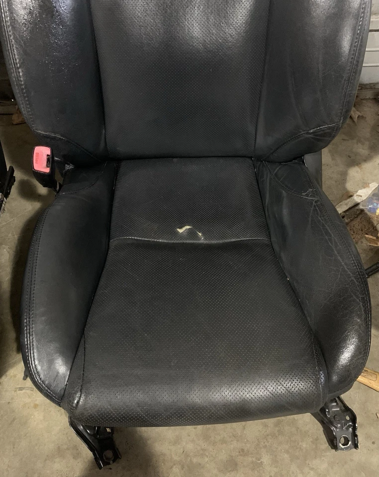 Lexus IS350 IS250 2006-2013 asiento delantero izquierdo del lado del conductor cuero negro eléctrico OEM Foto 2 de 4