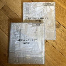 Pair Of Laura Ashley Oxford Pillow Cases In Rare Fitzroy Pattern In Dove Grey