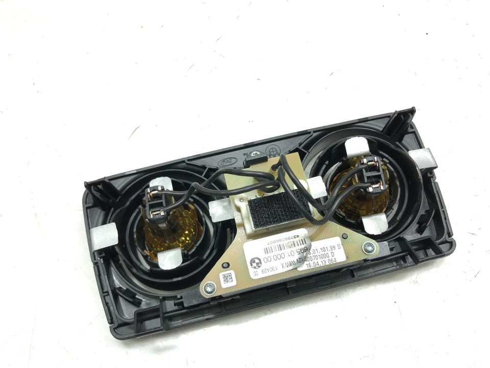 2013-2015 BMW 650i REAR OVERHEAD DOME READING LIGHT LAMP SWITCH OEM - Image 4 of 4