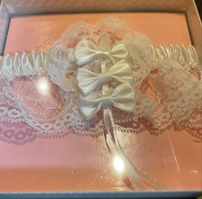 Vintage Jamie Lynn Bridal Wedding Garter Belt White Lace W/ 3 White Bow Ties NIB