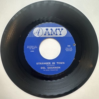STRANGER IN TOWN / OVER YOU - DEL - SHANNON - 1965 - US - #919 RARE!