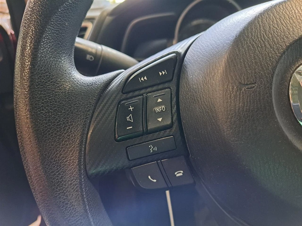 Руль 2014 Mazda 3 Sku #4237359 - Изображение 3 из 4