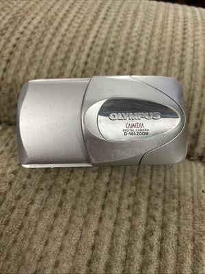 Olympus CAMEDIA D-565 Zoom 4.0MP Digital Camera Tested and Working