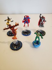 Heroclix 4 + 1 Figure Lot