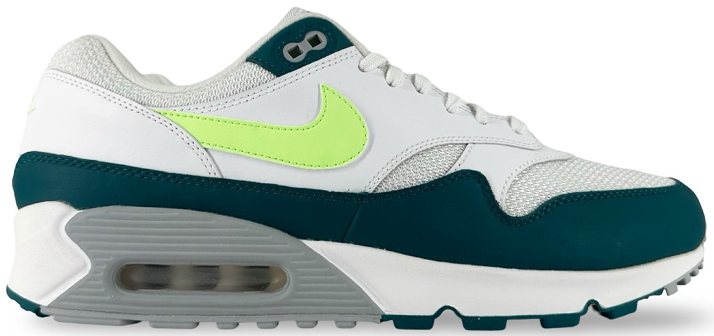NIKE air max 90 グレープ　美品！ NIKE（ナイキ） エアマックス 90 エッセンシャル NIKE AIR MAX 90