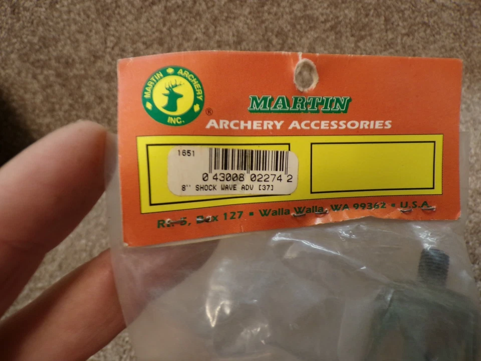 Vintage Martin Archery #1651 Advantage Camo Shockwave Stabilizer 8" - Image 3 of 3