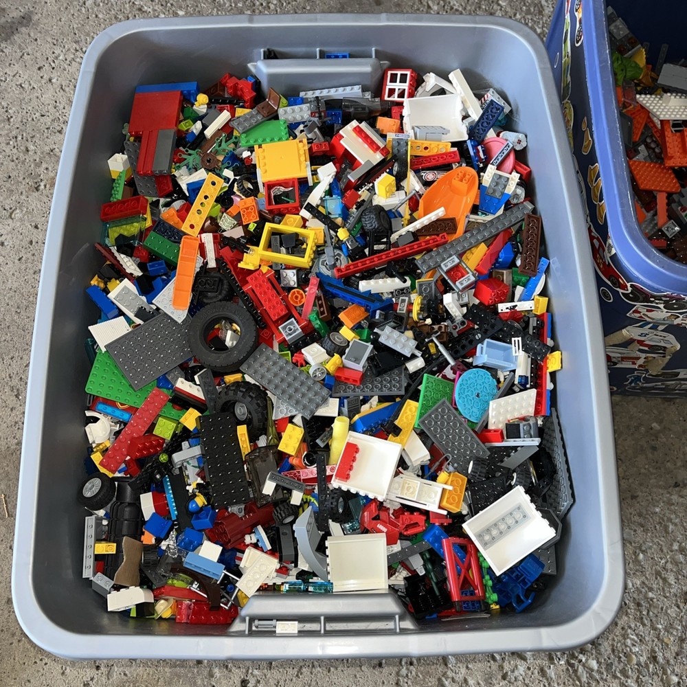Random Lego Pieces BY THE POUND - Save 20% On 2 Lbs, 30% On 3 Lbs, 40% On 4+ Lbs