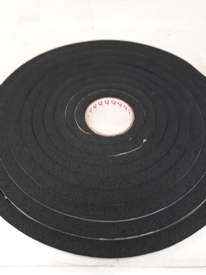 Sponge Neoprene Stripping W/Adhesive 3/4in Wide X 3/4in Thick X 25ft Long - Image 2 of 4