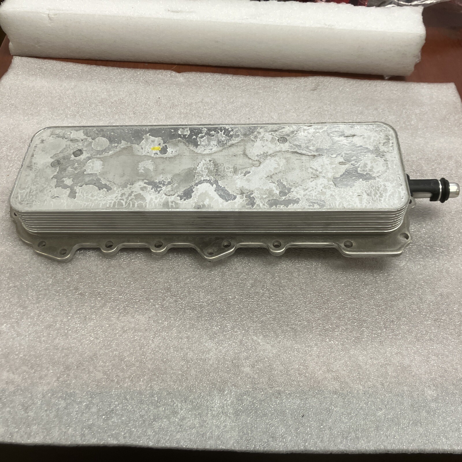 2009 Aston Martin Vantage V8 Engine Oil Cooler New Oem