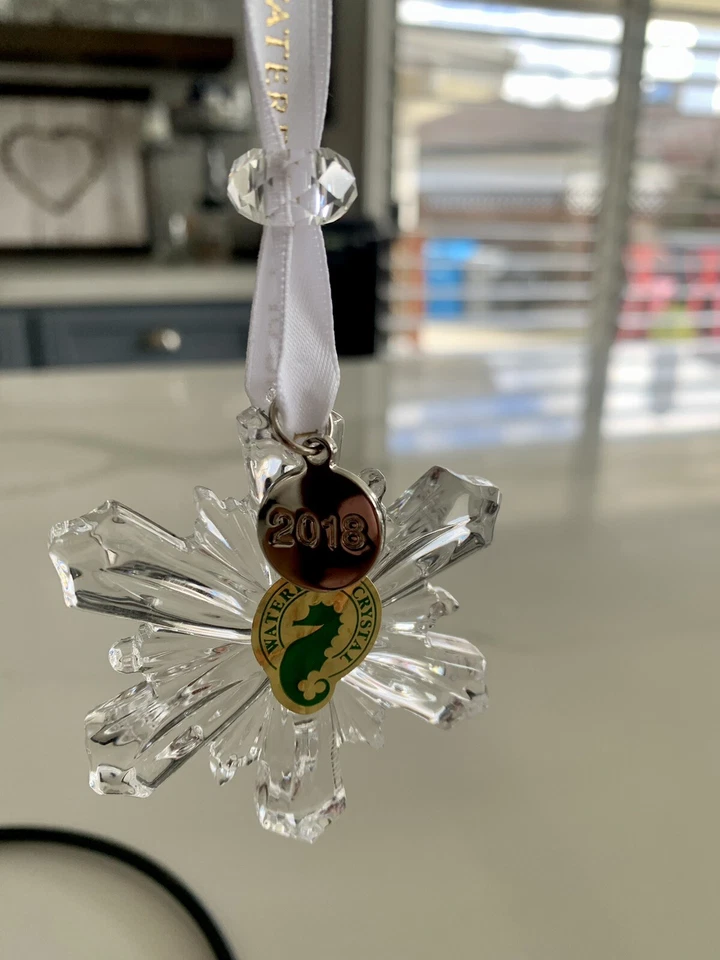 Waterford Mini Snowflake Crystal Ornament 2018 nuevo #40031773 **Envío gratuito** Foto 2 de 4