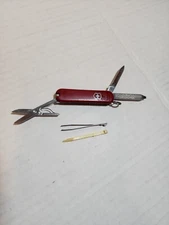 Victorinox Swiss Army Knife - Classic - 58mm Red free shipping