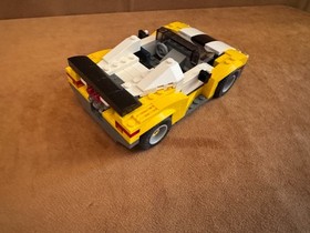 31046 LEGO Complete CREATOR: Fast Car 3 in 1 yellow cars with all manuals