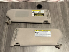 2001 - 2007 Toyota Tundra Sequoia Left Right Sun Visor Sunvisor Set Gray Oem