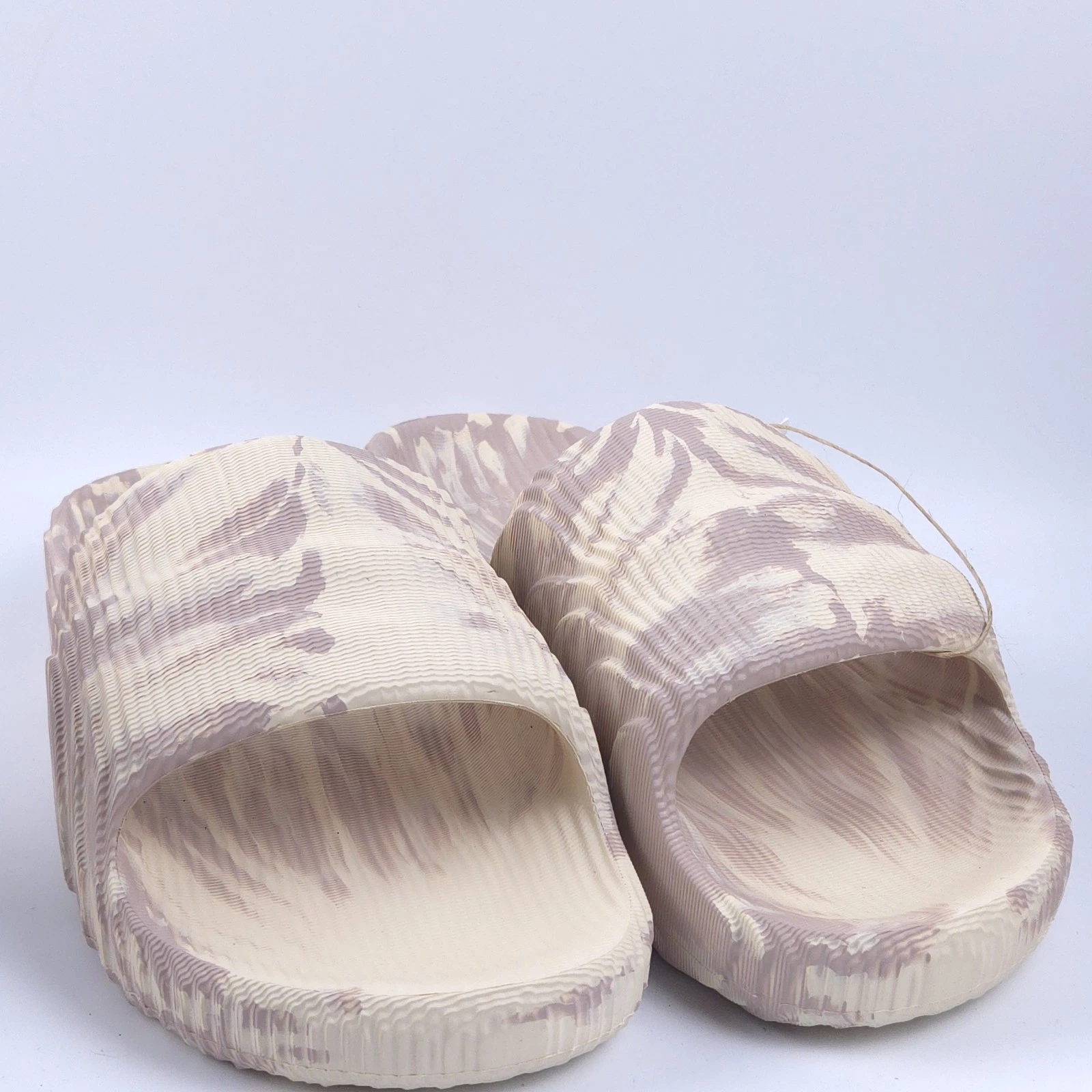 Nuovi sandali da uomo Adidas Adilette 22 Slide taglia 13 stile Sand Wonder Taupe HP6516