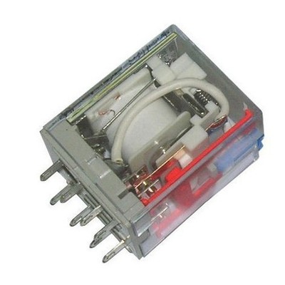 Greenbrook 2 Pole 8 Pin Square Relay 24V DC Plug-in