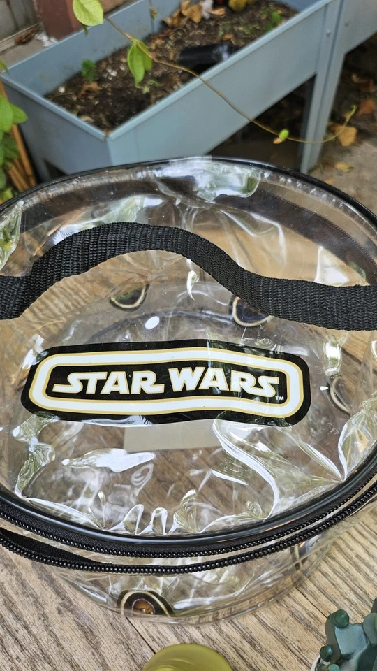 Juguetes acuáticos y estuche de almacenamiento exclusivo de Star Wars de los parques de Disney 2008 Foto 2 de 3