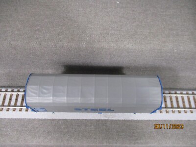 PIKO HO WAGON couvert DE MARCHANDISES GRIS