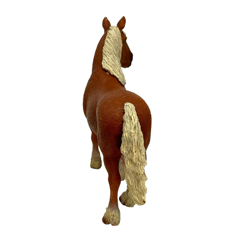 Figura marrón granja caballo broodmare de tiro belga SCHLEICH 2021 4,5" - Imagen 3 de 6