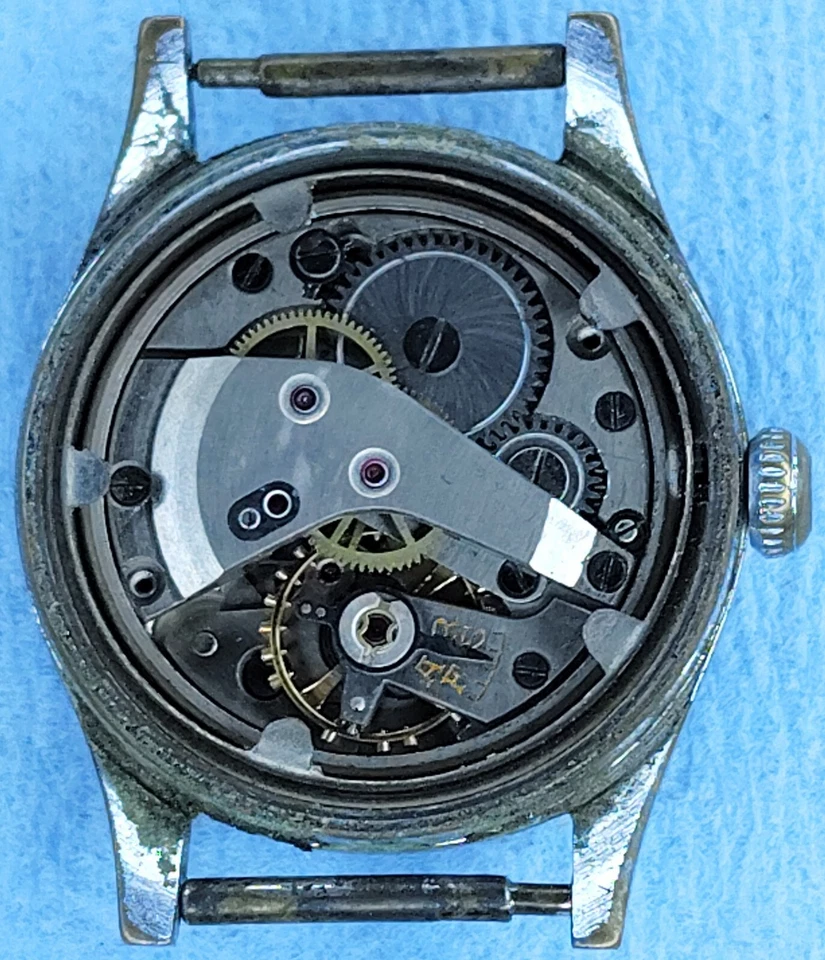 E1246 Hombre Vintage Venus Militar Campo Manual Cuerda Reloj Antiguo Piezas Foto 3 de 4