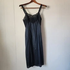 Vintage 1960s Wonder Maid Black Lace Full Slip Union Made Nylon Size XS
